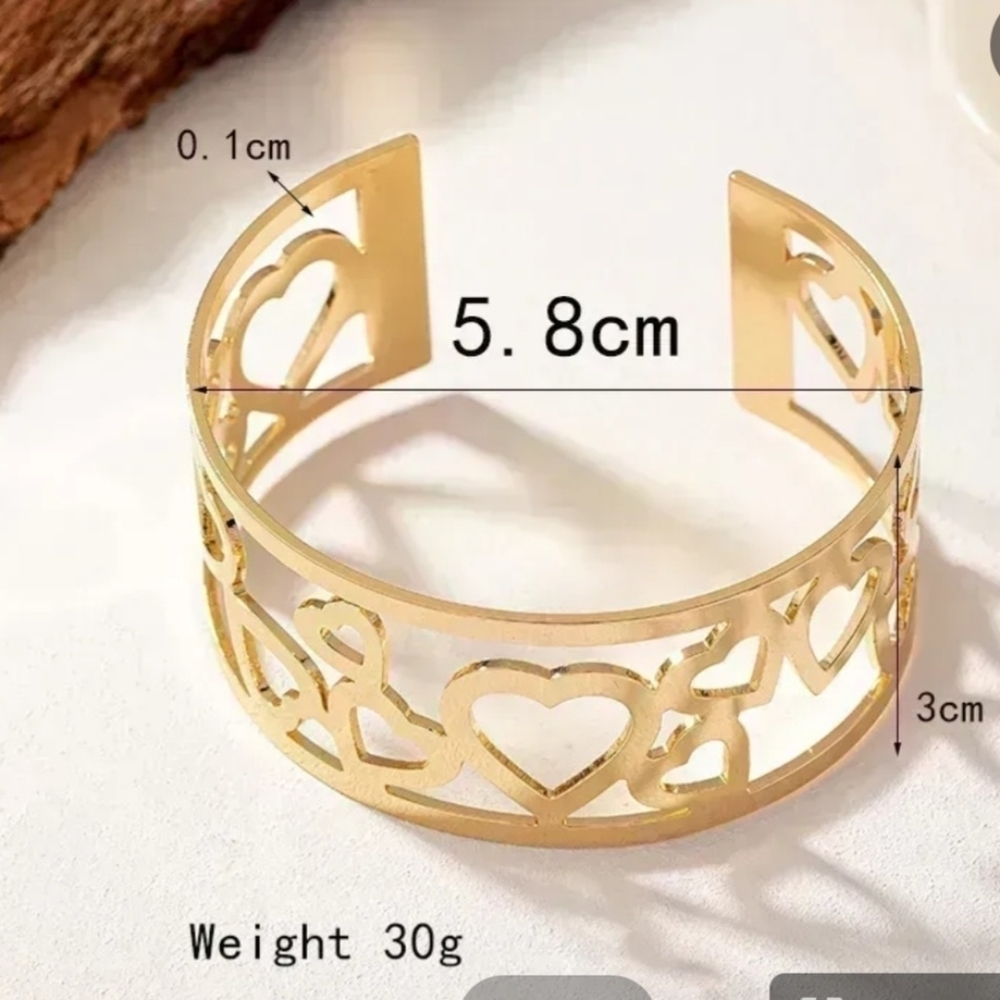 Silver Heart Cuff Bracelet with Intricate Cut-Outs - Picture 5 of 10